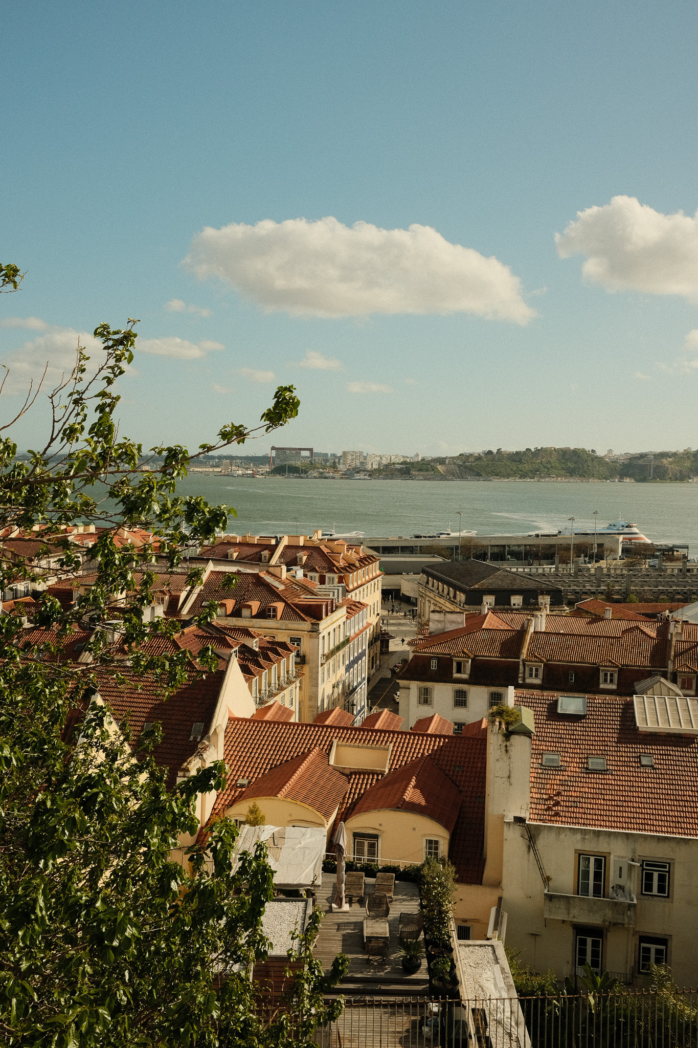 Vue sur le village de Fabrègues